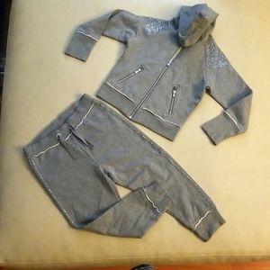 Microbe 2 pc set hoddie & pants size 4 years